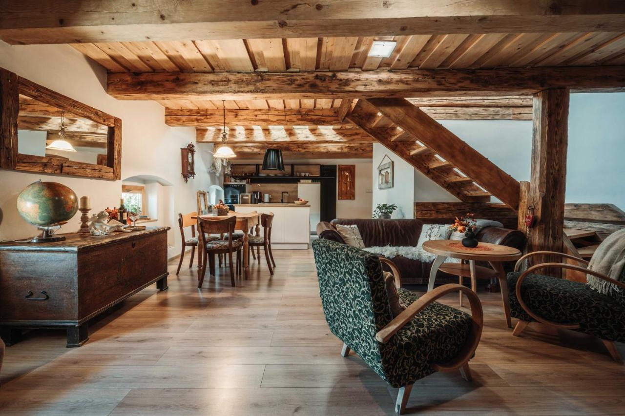Cakyho Kuria - Mezonetovy Apartman S Krbom A Saunami Смижаны Экстерьер фото