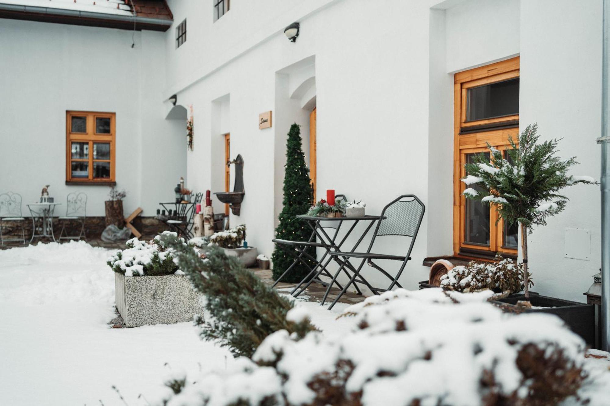 Cakyho Kuria - Mezonetovy Apartman S Krbom A Saunami Смижаны Экстерьер фото